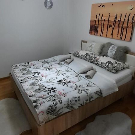 Apartman Bulevar Sarajevo - Free Parking Exteriér fotografie