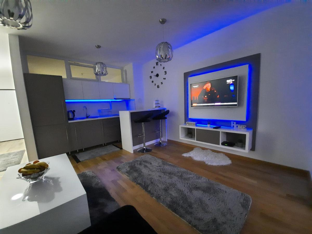 Apartman Bulevar Sarajevo - Free Parking Exteriér fotografie