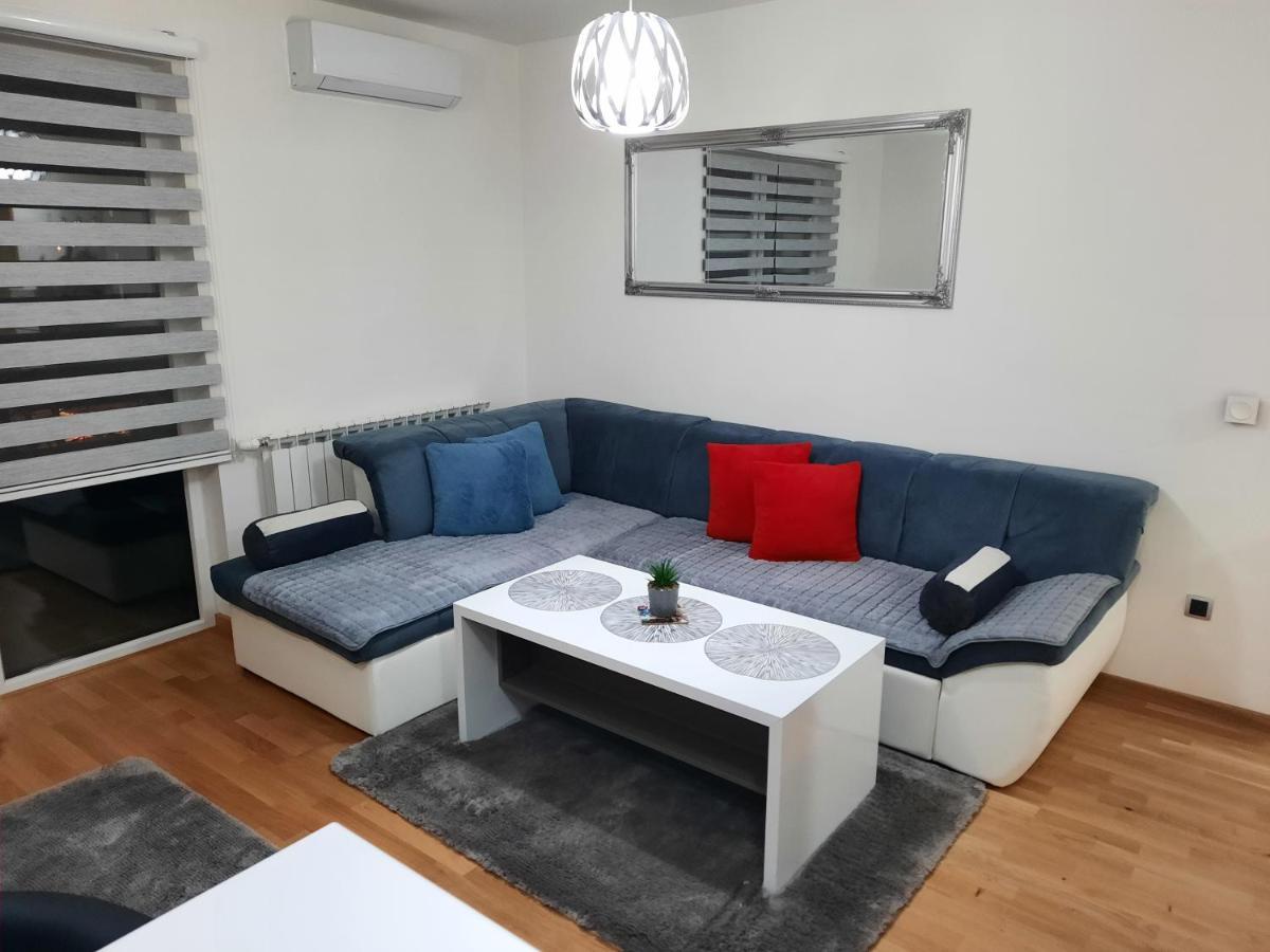 Apartman Bulevar Sarajevo - Free Parking Exteriér fotografie